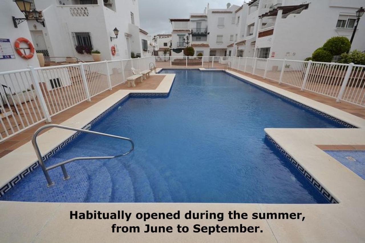 Flamenquito Apartment มานิลบา ภายนอก รูปภาพ